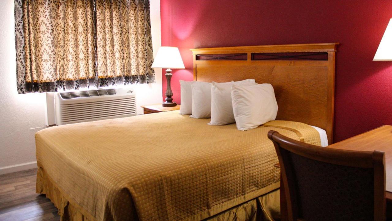 Budget Inn Ontario Luaran gambar